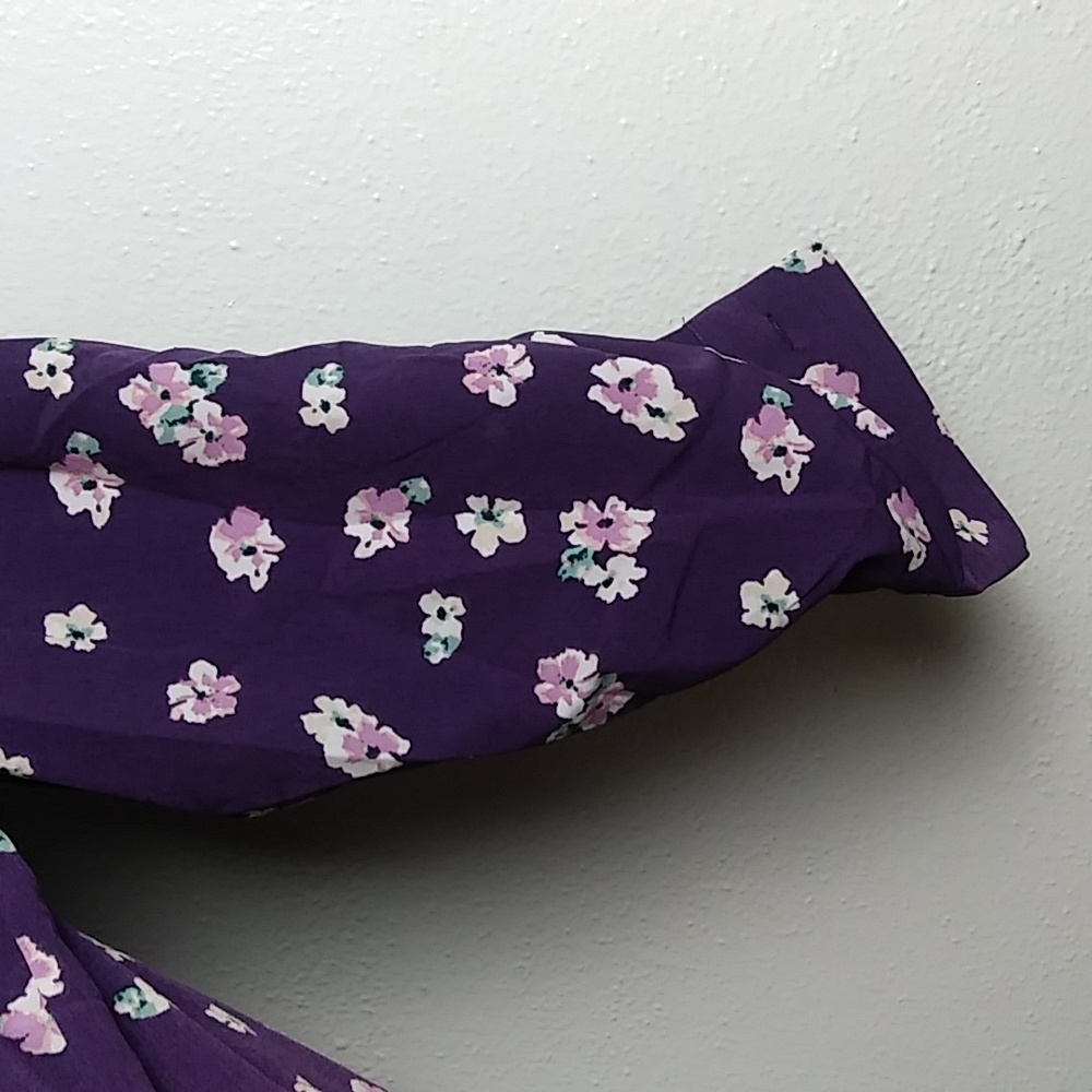 Lane Bryant 16 Blouse Purple Floral Ruffled V Notch- Tab Sleeve - Picture 9 of 14